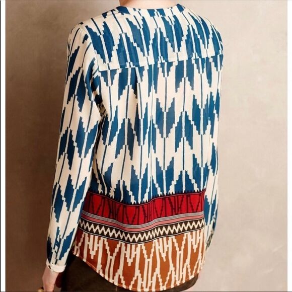 Maeve x Anthropologie Blue &‎ White Rohana Ikat Blouse Size 4 - Picture 5 of 8